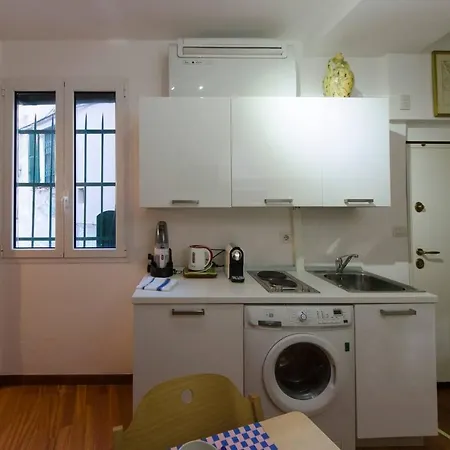 Hintown Monolocale A Quarto Vicino Al Gaslini